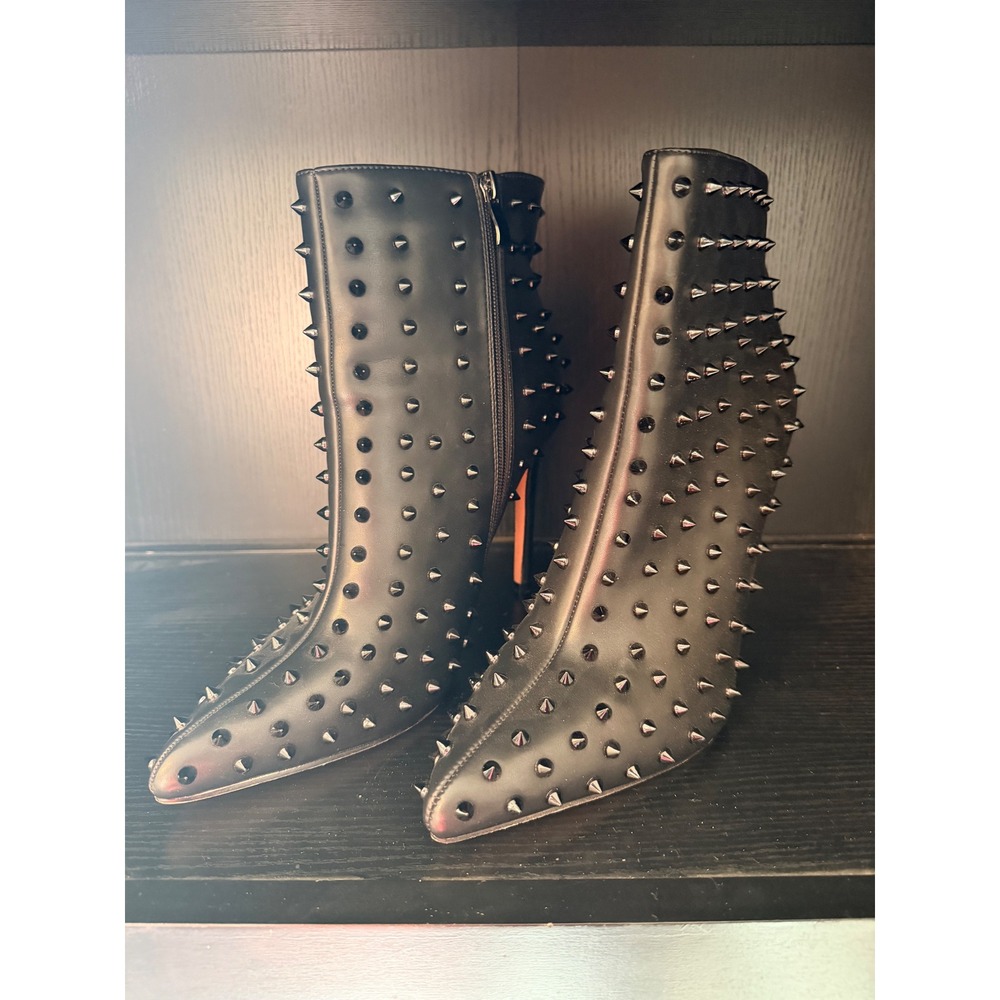 Black Spiked Studded Pointed Toe Stiletto Ankle Boots Size 10.5 Edgy Punk Rock